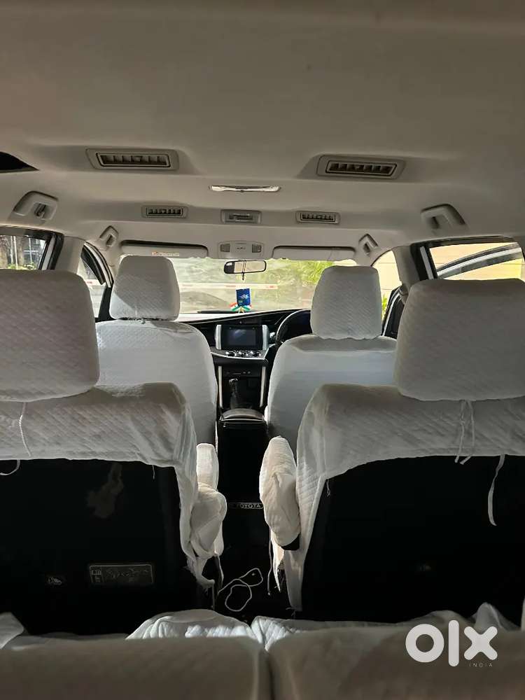 Toyota Innova Crysta Diesel Mt 2018