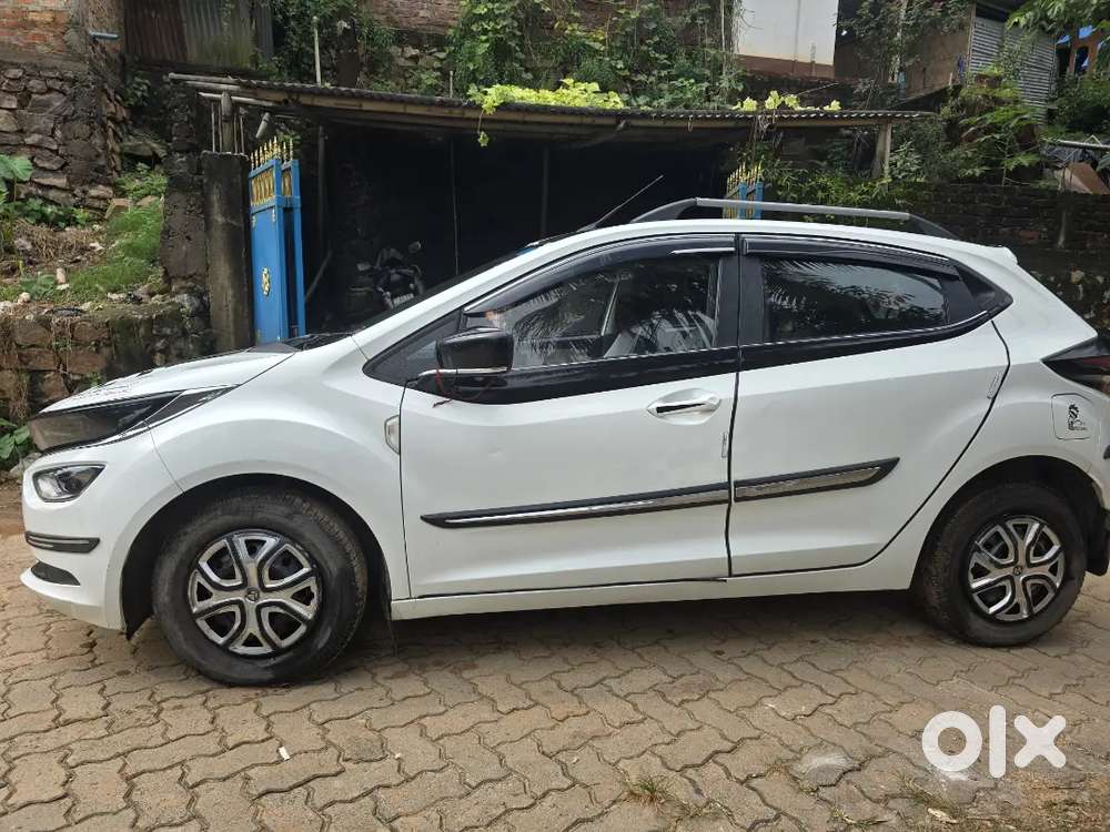 Tata Altroz 1.2 Xm 2021 Petrol Manual