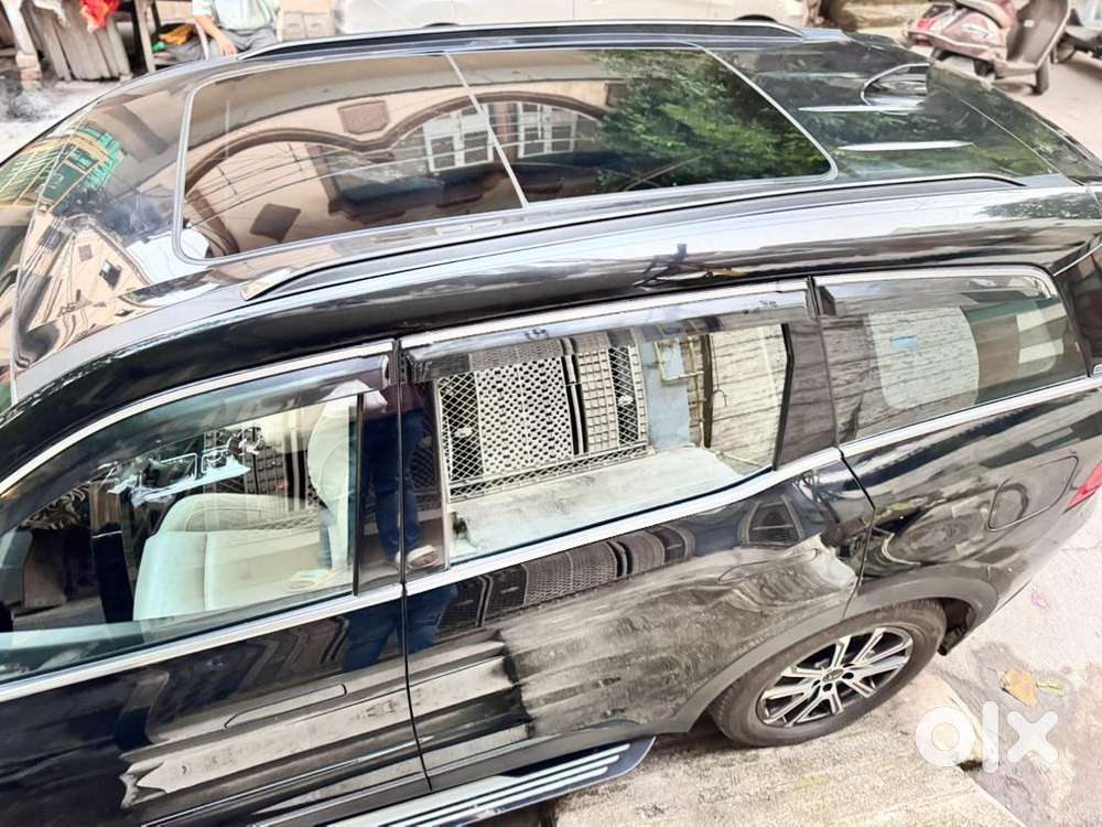 Mahindra Xuv700 2024 Petrol 15500 Km Driven