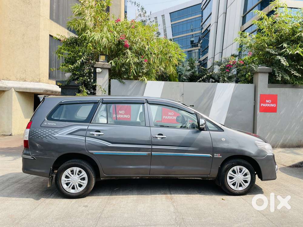 Toyota Innova 2.5 G (diesel) 8 Seater, 2011, Diesel