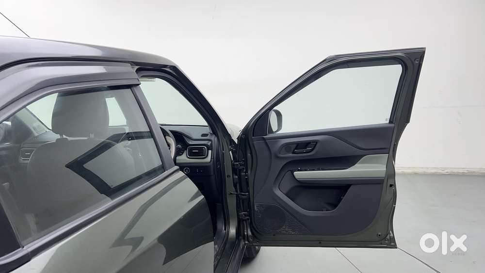 Tata Punch Camo Accomplished Mt, 2023, Petrol