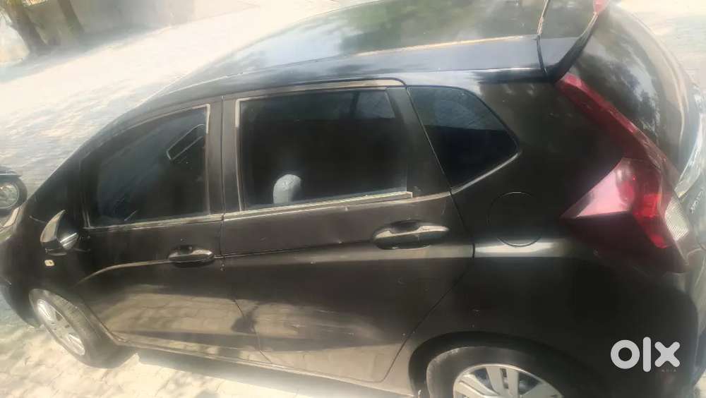 Honda Jazz 2015 Diesel 104000 Km Driven