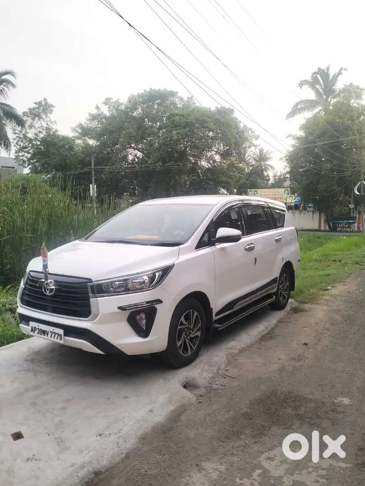 Toyota Innova Crysta 2022