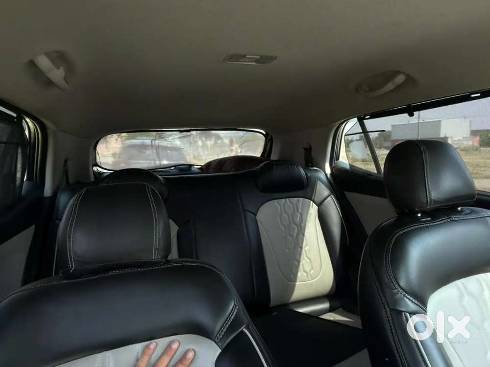 Black Colour Car S Model 2021