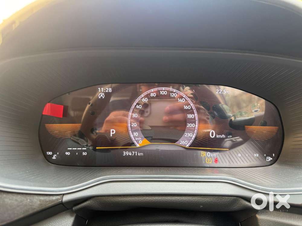 Skoda Kushaq 1.5 Tsi Style (6 Airbags) Dsg, 2023, Petrol