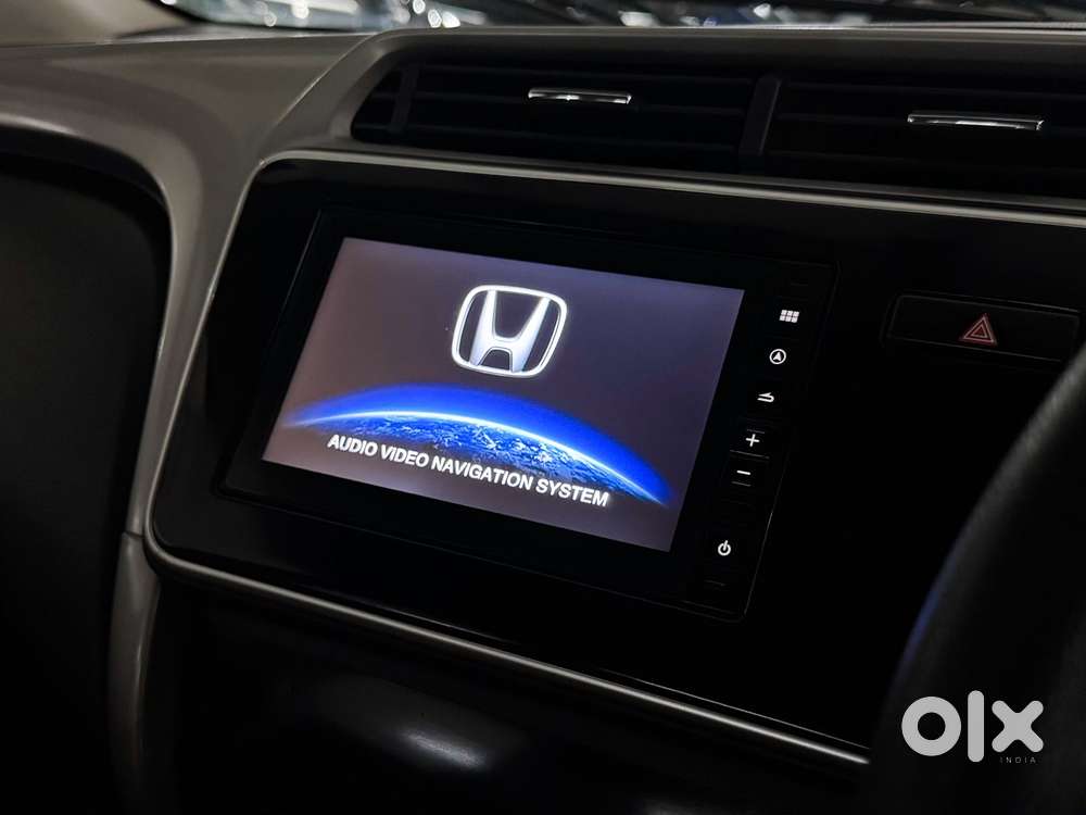 Honda City 1.5 V Cvt I-vtec Mt, 2022, Petrol
