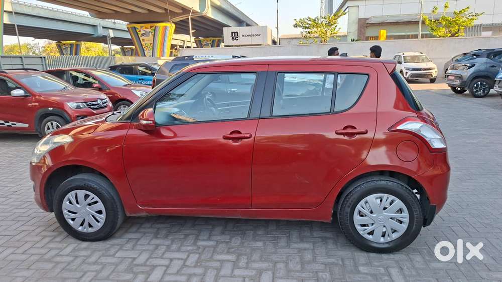 Maruti Suzuki Swift 2011-2014 Vxi, 2013, Petrol