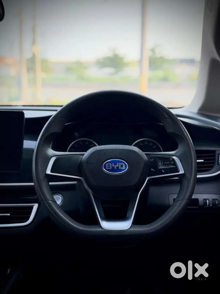 Byd E6, 2023, Electric