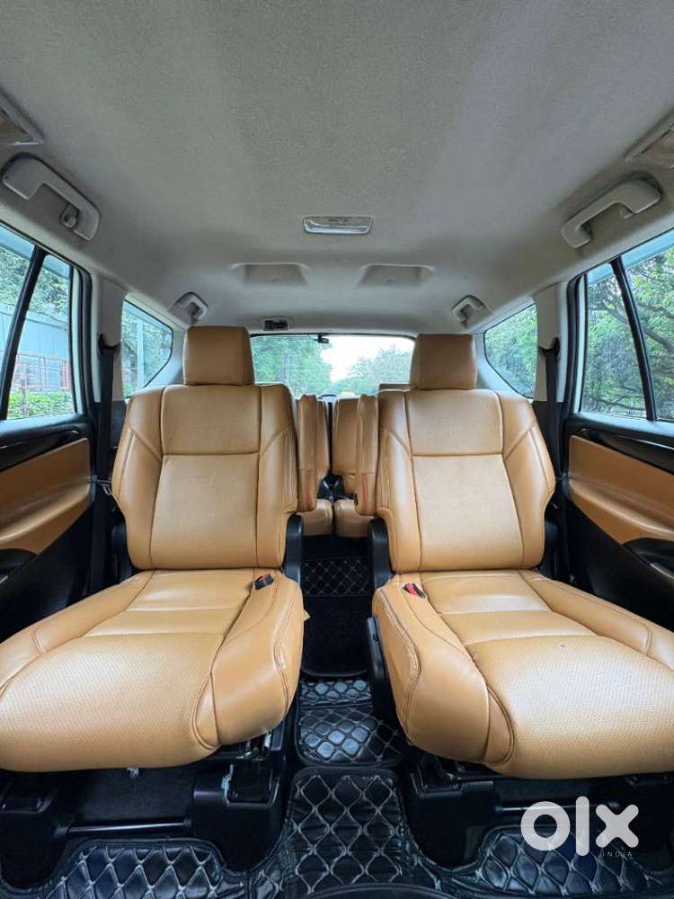 Toyota Innova Crysta 2.4 V 7 Str, 2022, Diesel