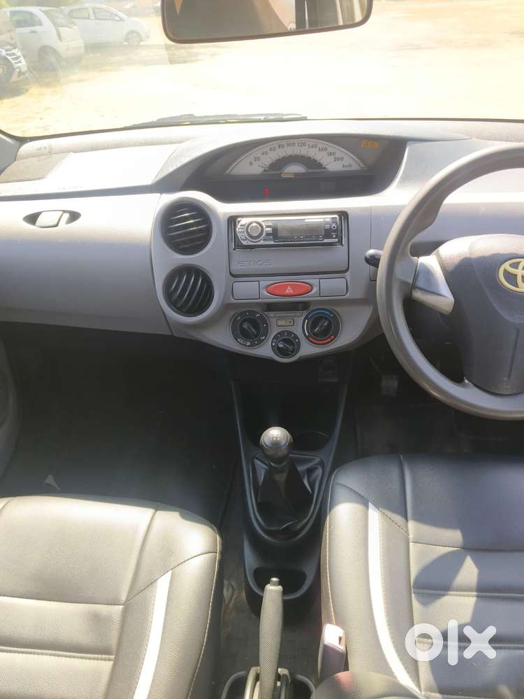 Toyota Etios Liva G Plus, 2011, Petrol