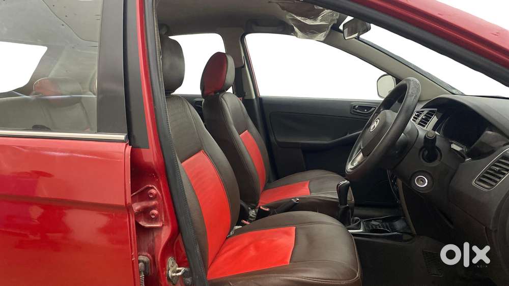 Tata Bolt Revotron Xms, 2015, Petrol