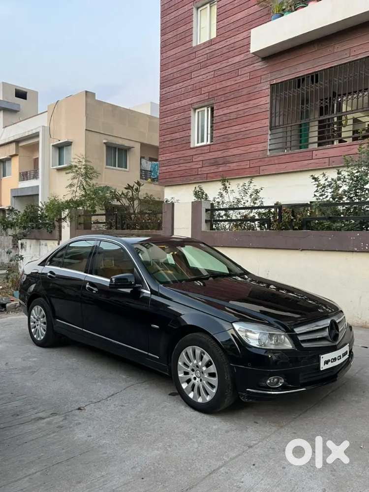 Mercedes-benz C-class 2011 Petrol Automatic
