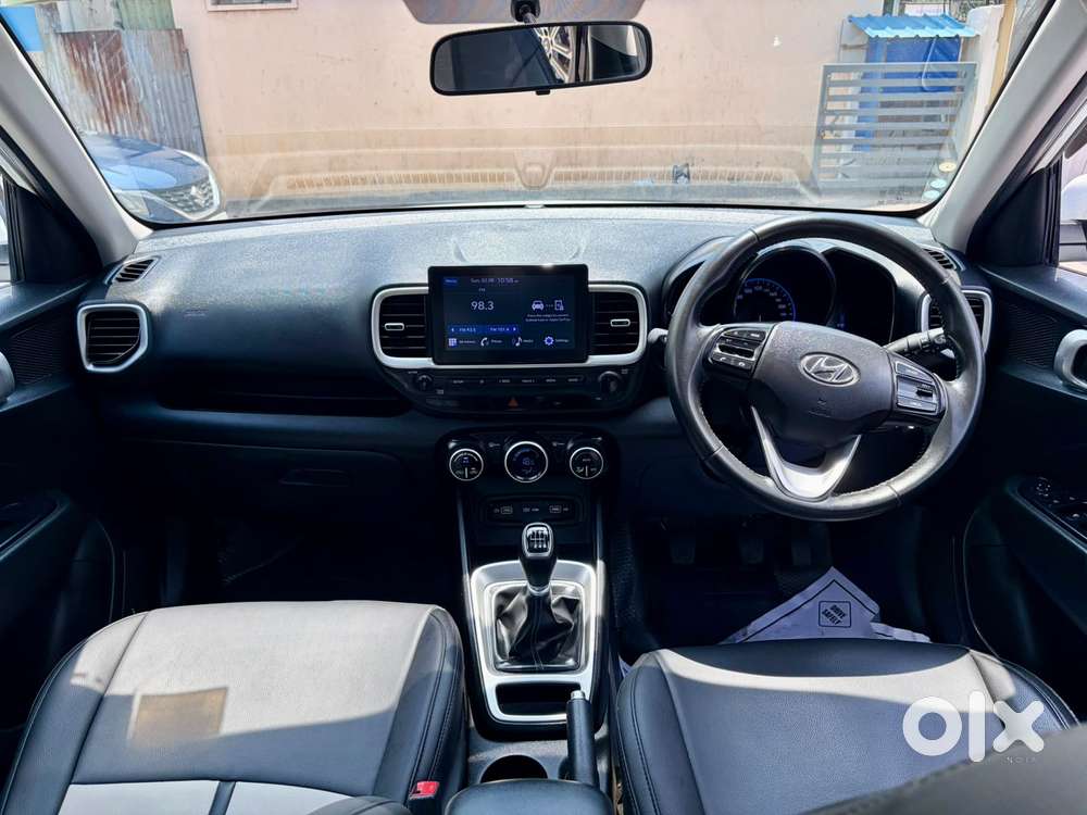 Hyundai Venue Sx Mt, 2022, Diesel