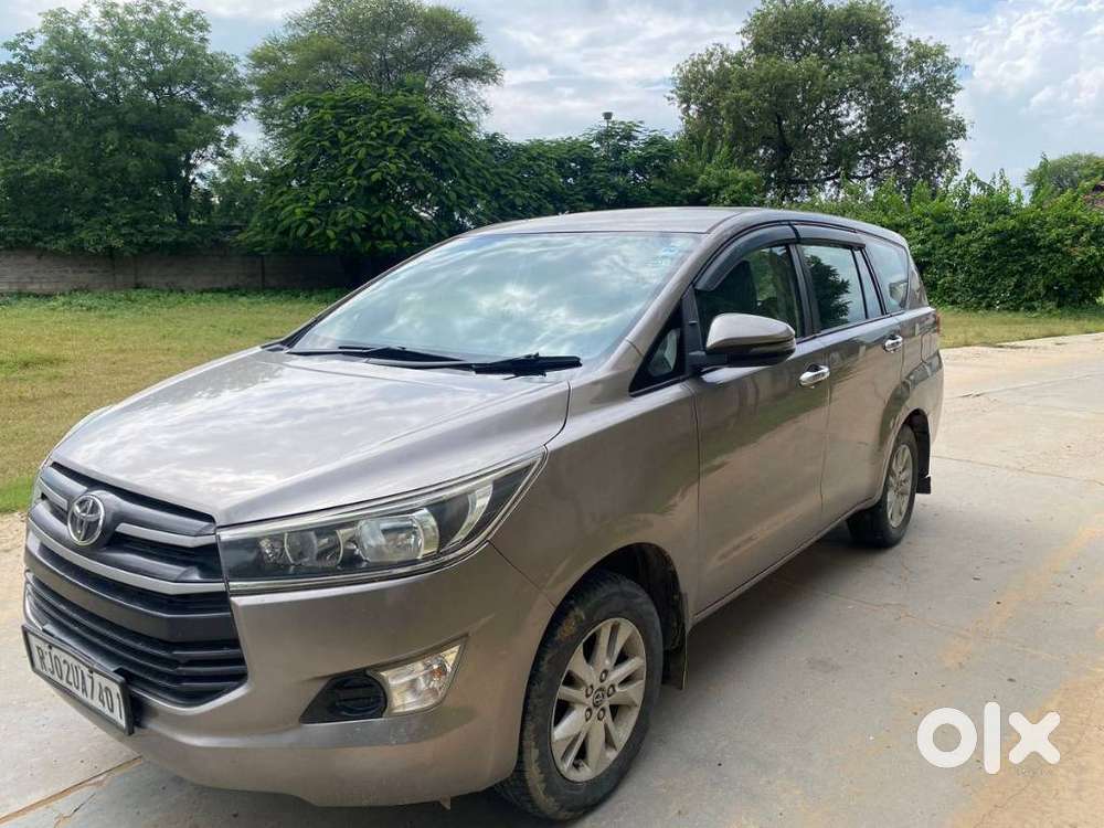 Toyota Innova Crysta 2.4 G Mt, 2017, Diesel