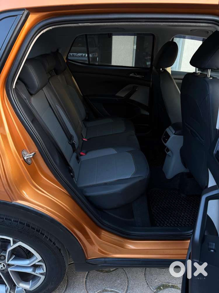Skoda Kushaq 1.0 Tsi Style, 2022, Petrol