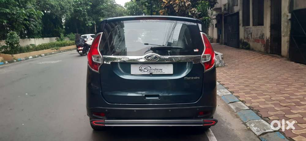 Mahindra Marazzo M8 8str, 2019, Diesel