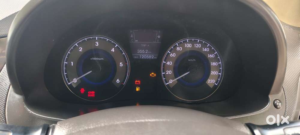 Hyundai Verna Crdi 1.6 Sx, 2012, Diesel