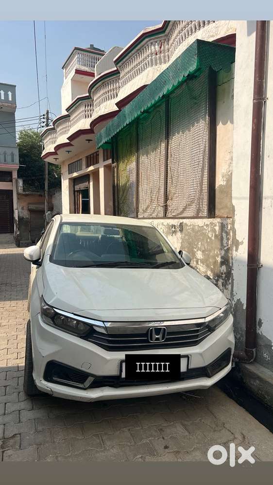 Honda Amaze 2024 Km Driven