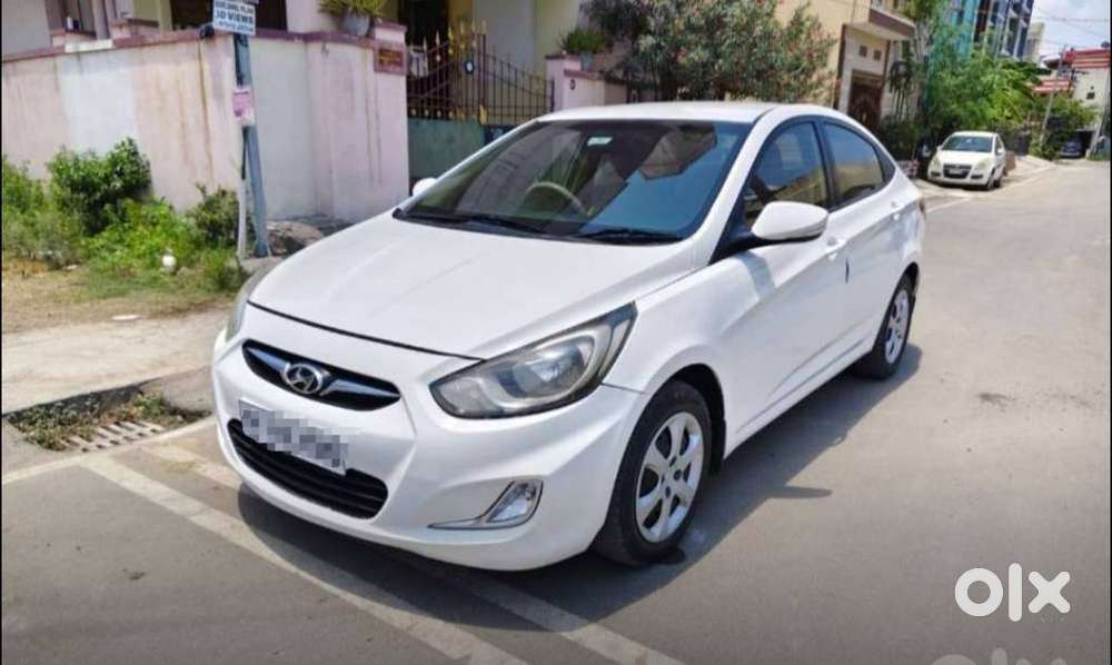Hyundai Verna Crdi 1.6 At Ex, 2013, Diesel