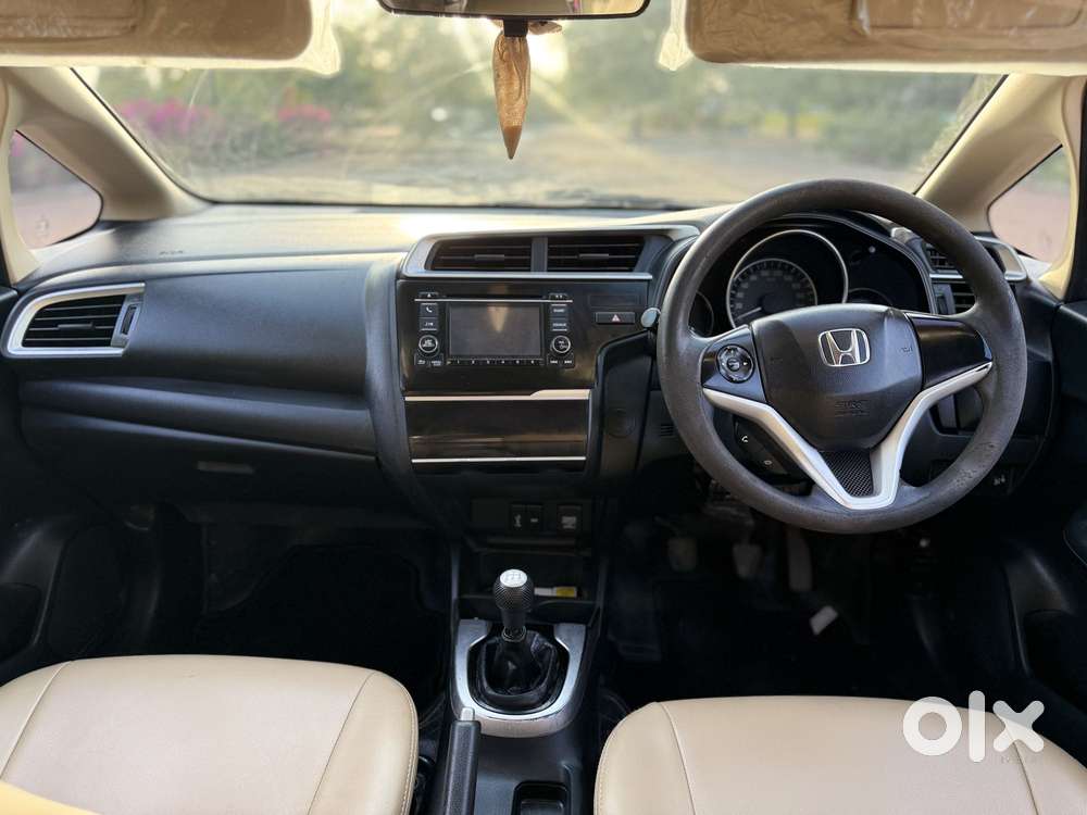 Honda Jazz V Mt Privilege, 2019, Petrol