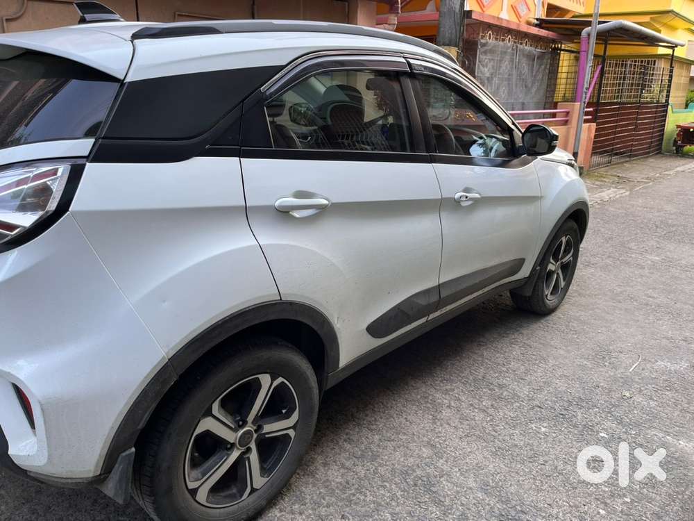 Tata Nexon Petrol 2023 - Petrol Manual - Barasat Location