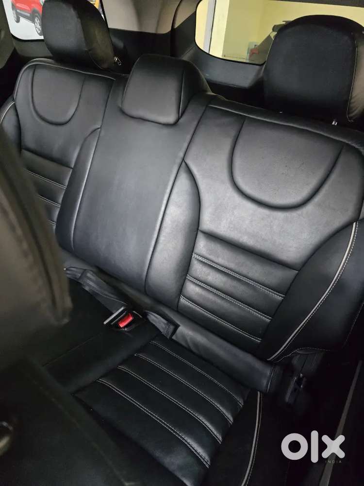 Mahindra Xuv700 Petrol Manual 2023