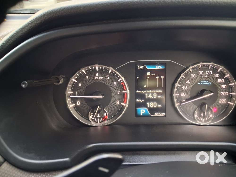 Maruti Suzuki Brezza 1.5 Zxi At Smart Hybrid, 2023, Petrol