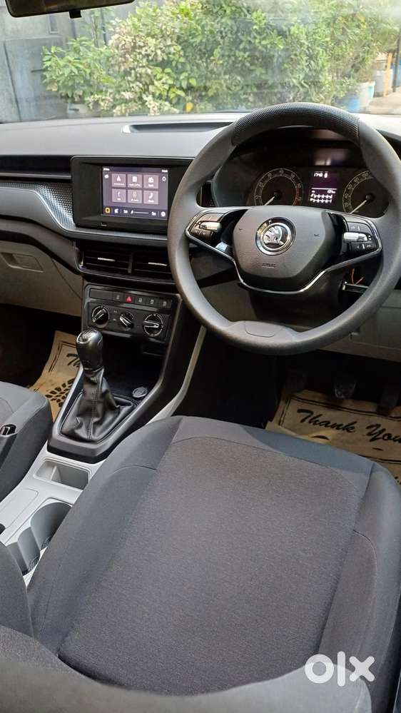 Skoda Kushaq 1.0 Tsi Active, 2022, Petrol