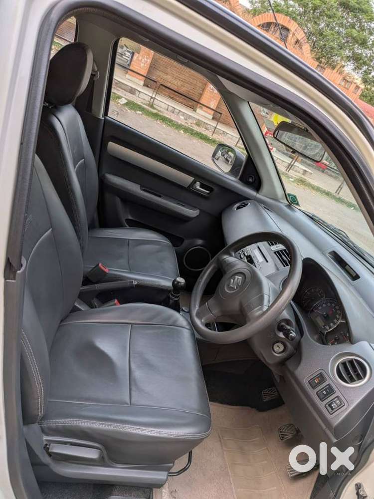 Maruti Suzuki Swift Dzire 1.2 Vxi Bsiv, 2010, Petrol