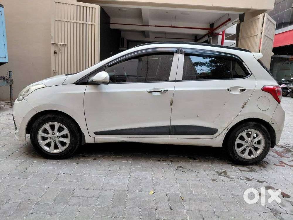Hyundai Grand I10 2016-2017 Asta Option At, 2014, Petrol