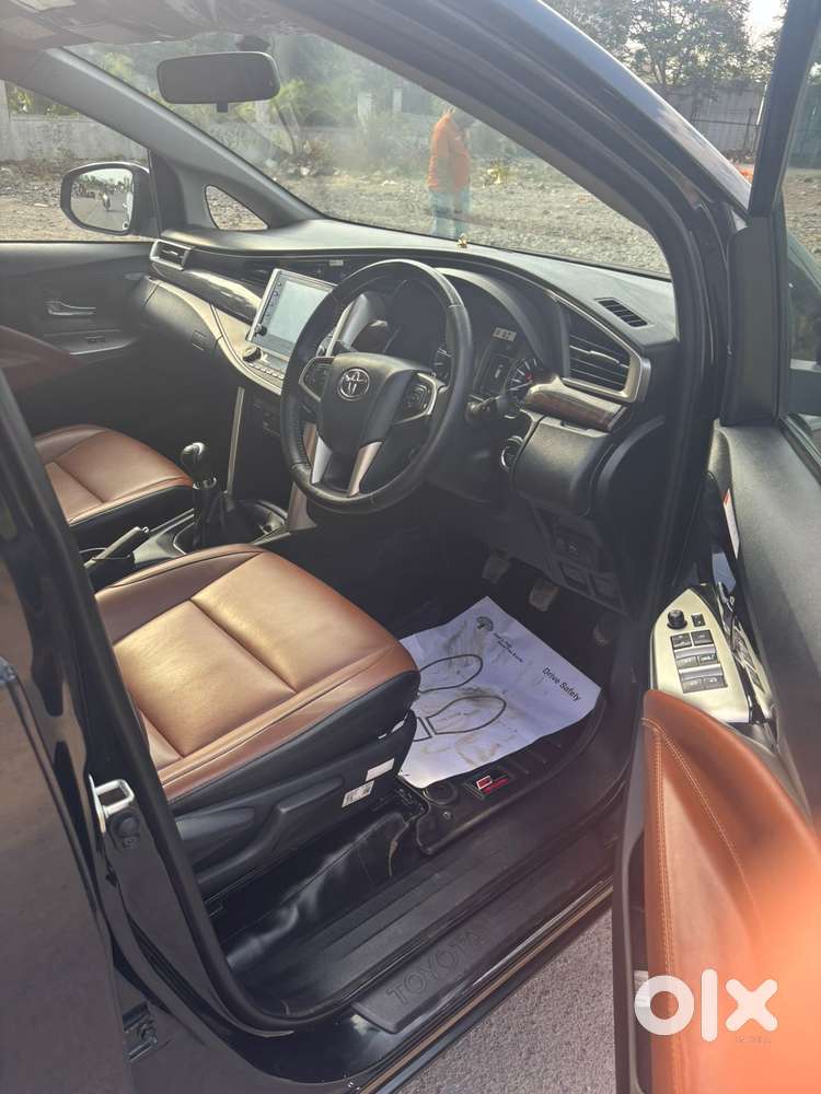 Toyota Innova Crysta Zx 2.4 Diesel 7 Seater, 2025, Diesel