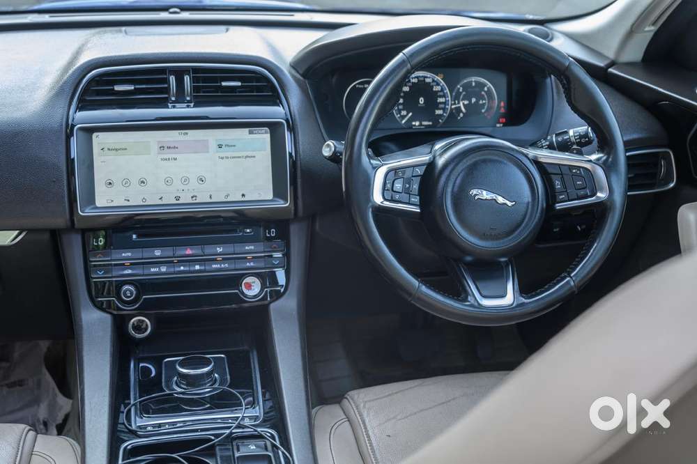 Jaguar F-pace Prestige 2.0 Petrol, 2019, Diesel