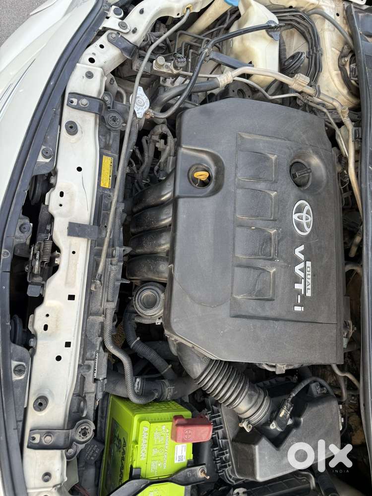 Toyota Corolla Altis [2011-2014] 1.8 Vl At, 2013, Petrol