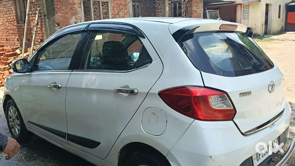 Tata Tiago 2017 Petrol 130000 Km Driven