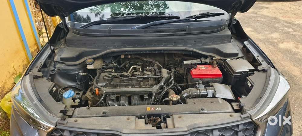 Kia Sonet Petrol 2021
