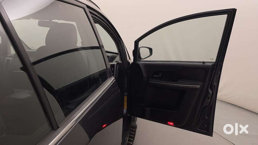 Tata Hexa Xta, 2017, Diesel