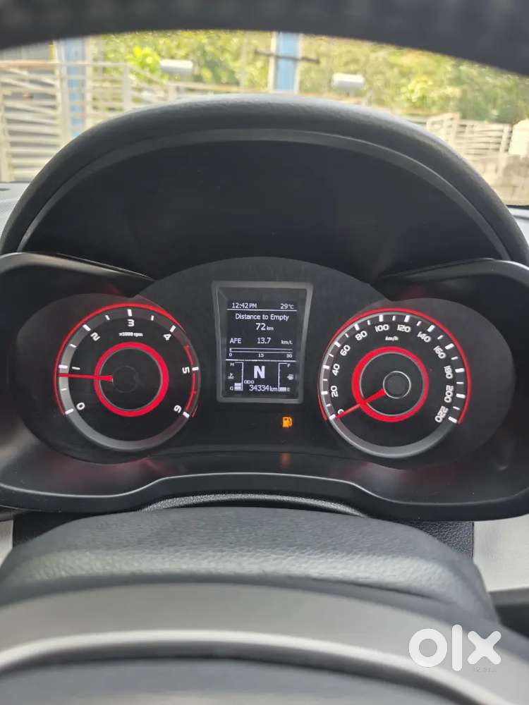 Mahindra Xuv300 W8 2023