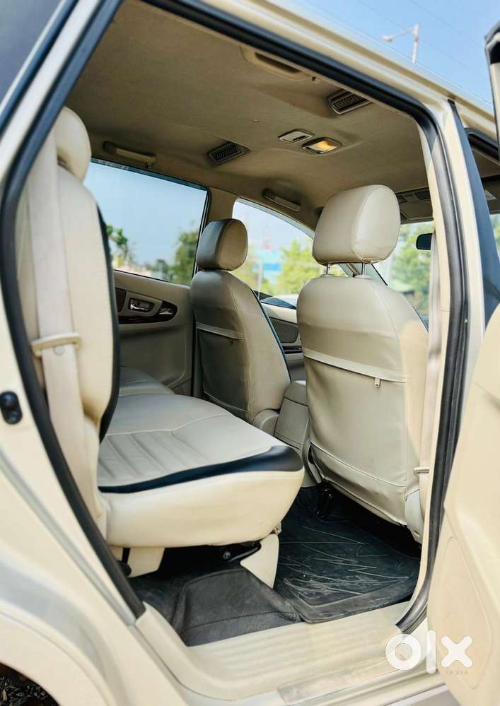 Toyota Innova 2.5 V 7 Str, 2016, Diesel