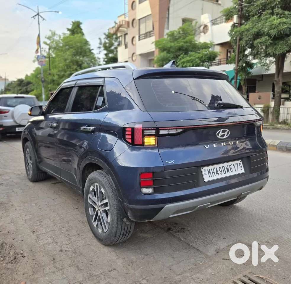 Hyundai Venue Sx (o) Mt 1.5 Diesel, 2023, Diesel