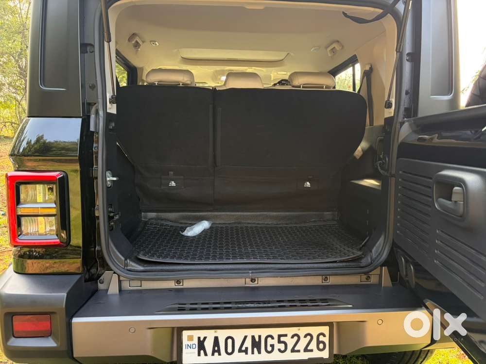 Mahindra Thar Roxx 2025