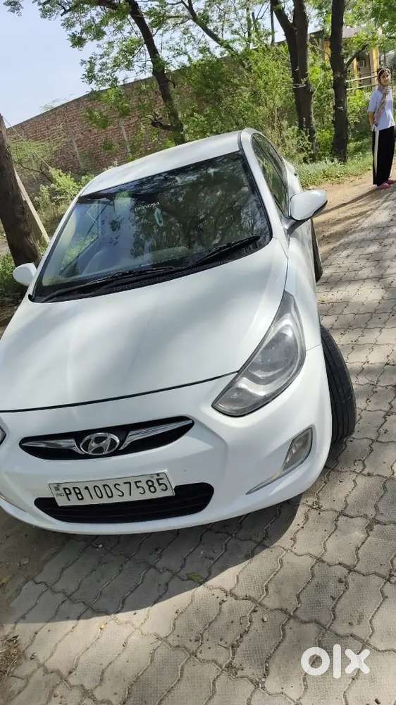 Verna 2012 Diesel, Push Button Start,6 Air Bags,fully Insured