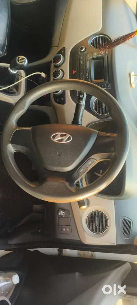 Hyundai Grand I10 Sportz 2015