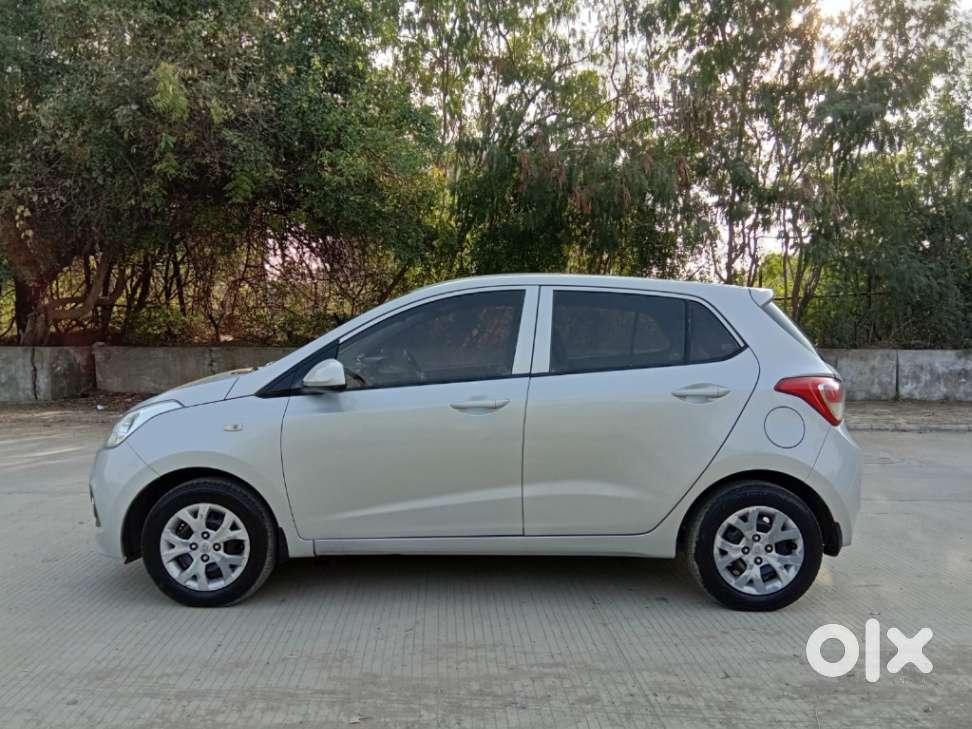 Hyundai Grand I10 2016-2017 Sportz, 2017, Petrol