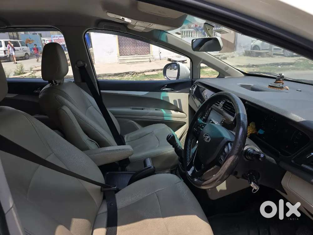 Mahindra Marazzo 2019
