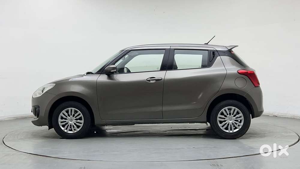 Maruti Suzuki Swift Vvt Vxi, 2021, Petrol