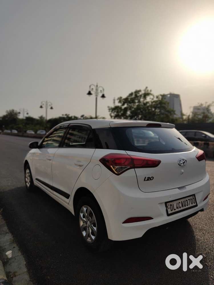Hyundai I20 1.4 Sportz, 2016, Petrol
