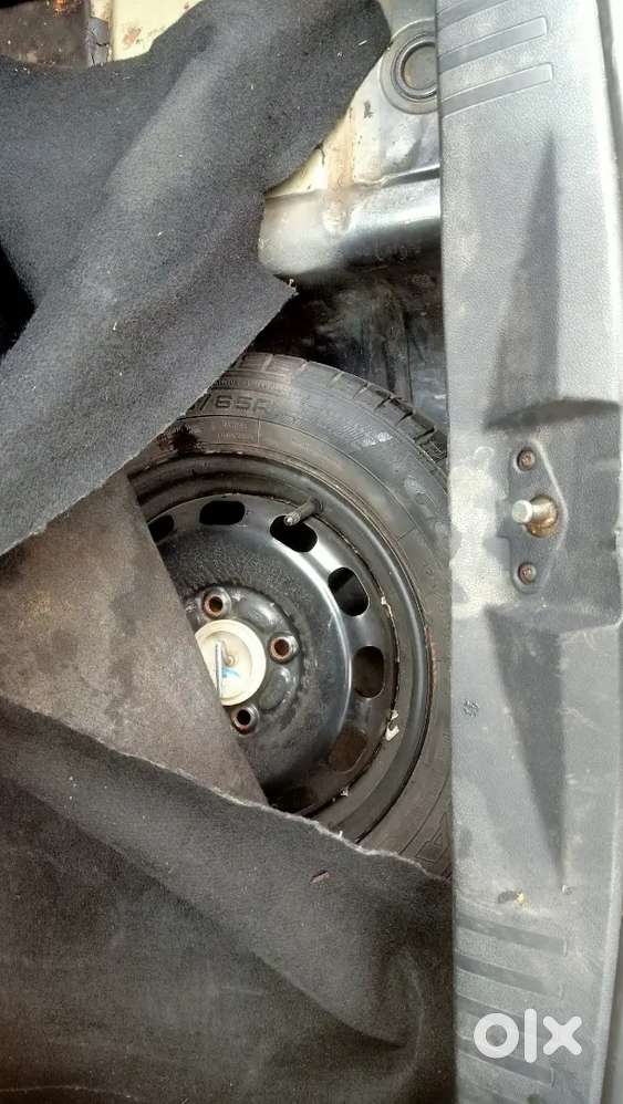 Ford Figo 2010 Diesel Well Maintained Top End Car.