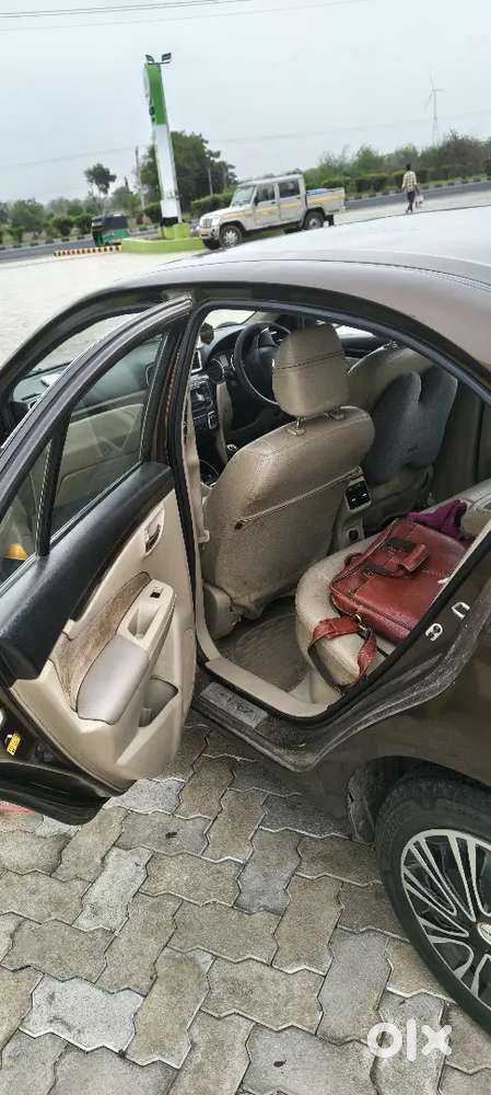 Maruti Suzuki Ciaz Petrol 2017