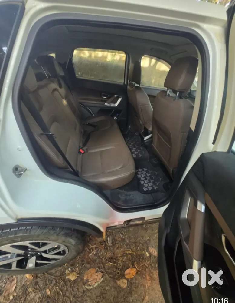 Tata Harrier 2023 Diesel 24500 Km Driven Xza+ Sunroof.