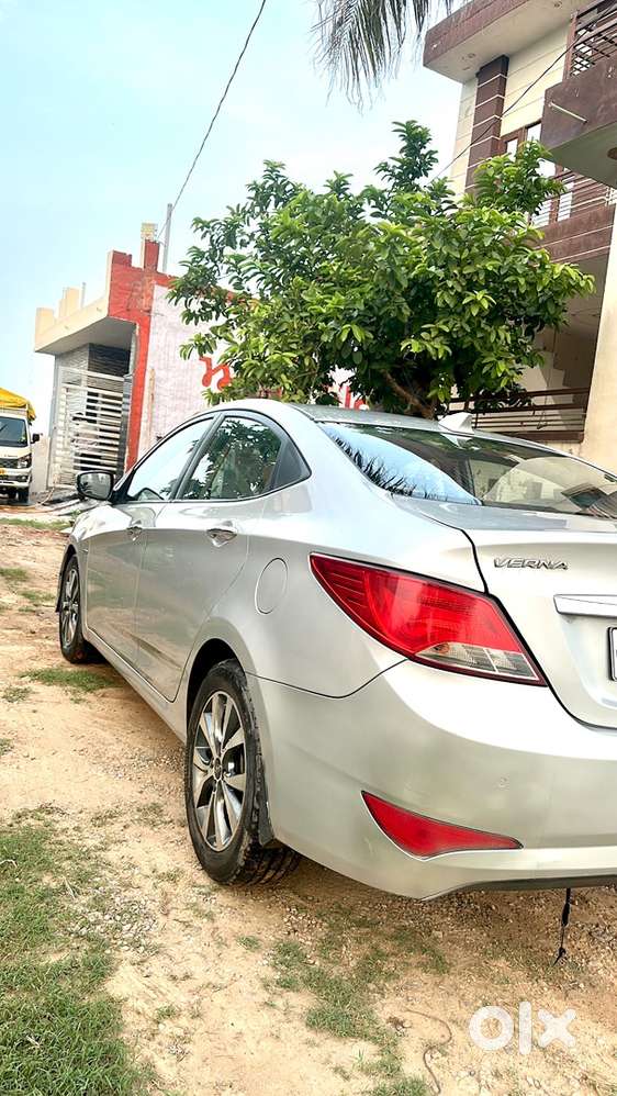 Hyundai Fluidic Verna 2016